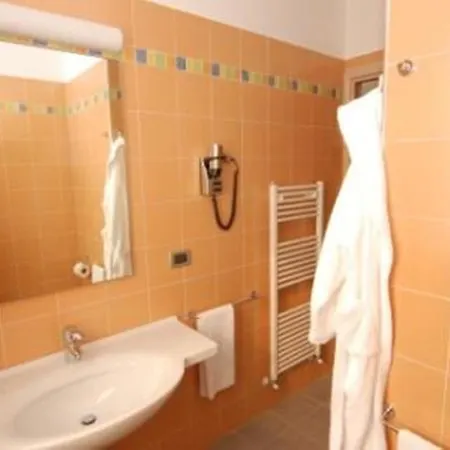 Residence & Suites Solaf Bonate di Sopra Kamer foto